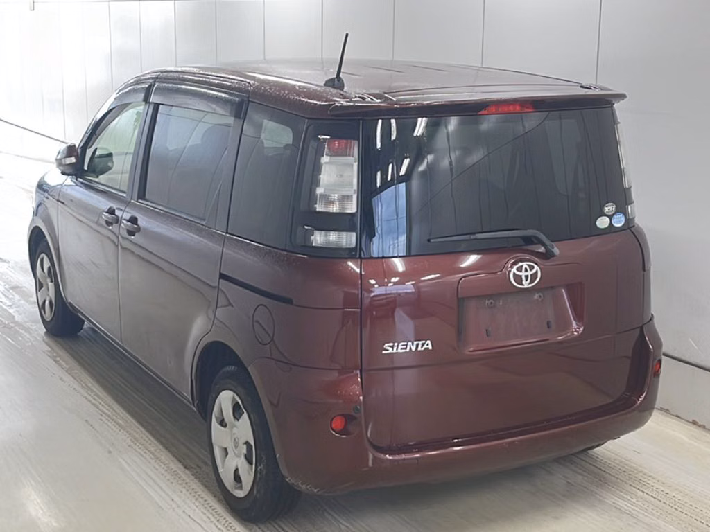 TOYOTA SIENTA