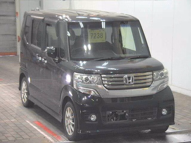 HONDA N-BOX