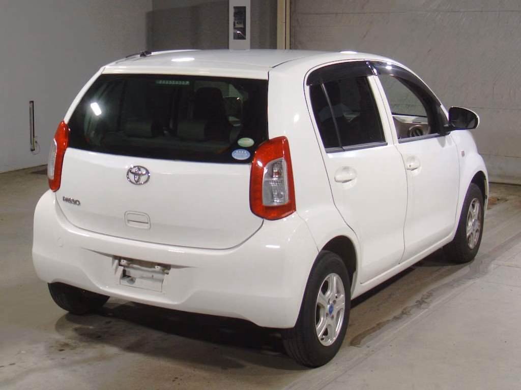 TOYOTA PASSO