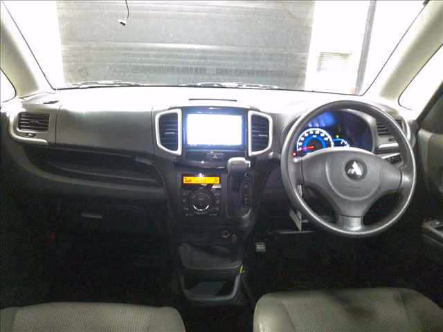 MITSUBISHI DELICA D:2