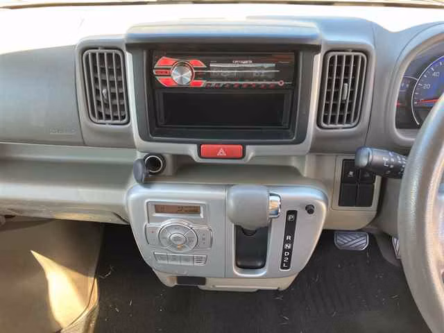 NISSAN NV100 CLIPPER
