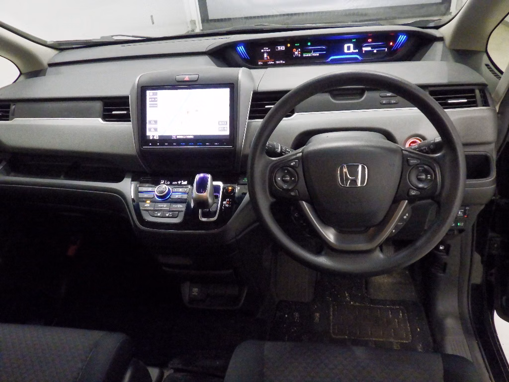 HONDA FREED+