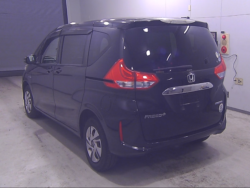 HONDA FREED+