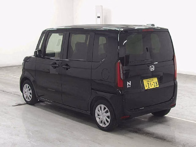 HONDA N-BOX