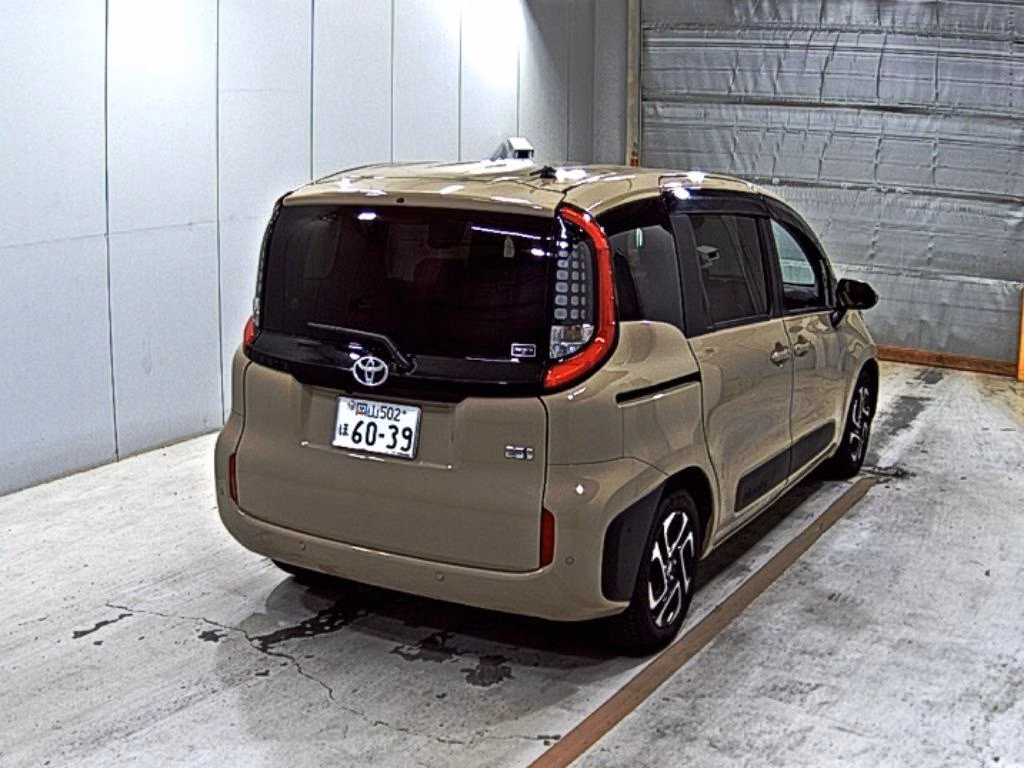 TOYOTA SIENTA
