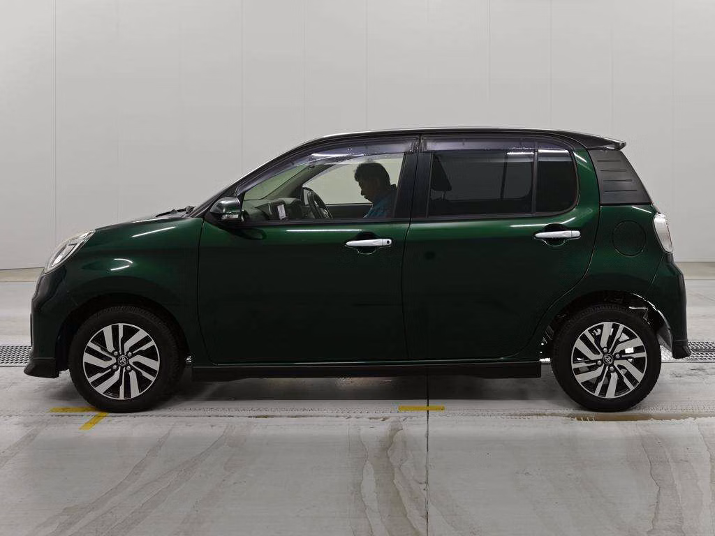 TOYOTA PASSO