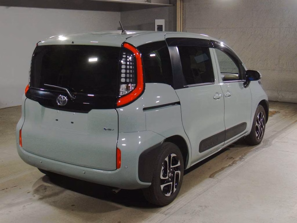 TOYOTA SIENTA