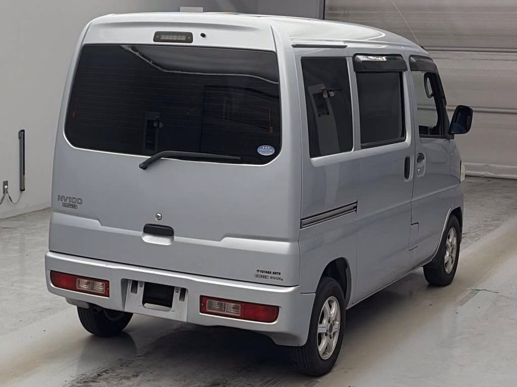 NISSAN NV100 CLIPPER