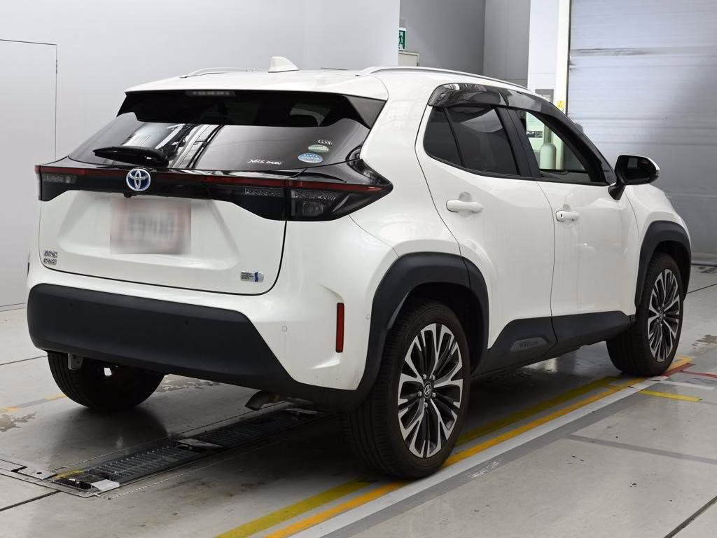 TOYOTA YARIS CROSS