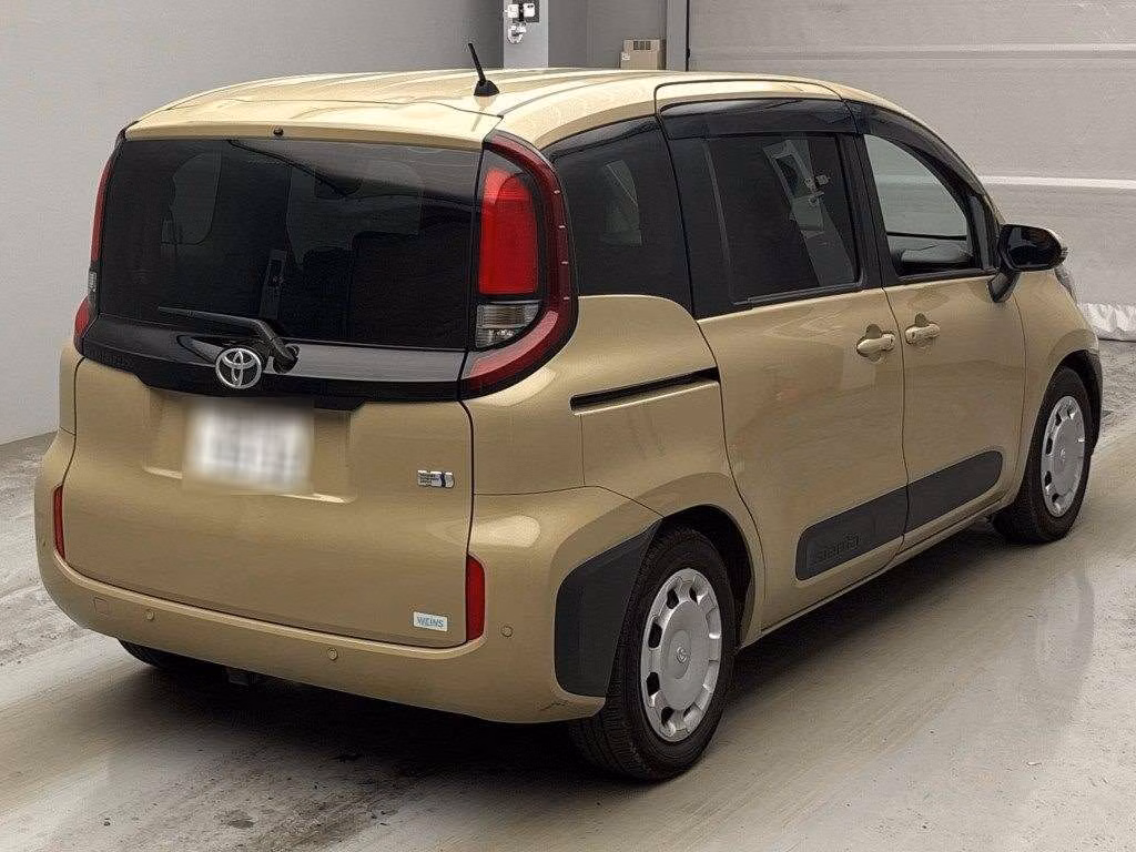 TOYOTA SIENTA