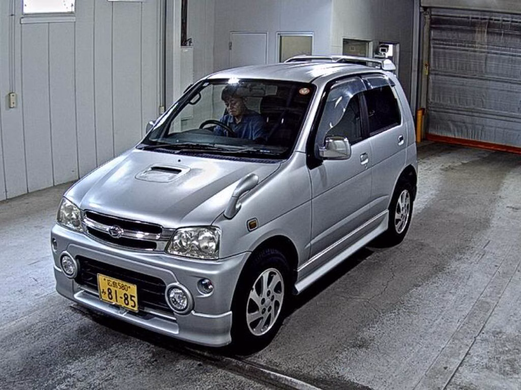 DAIHATSU TERIOS KID