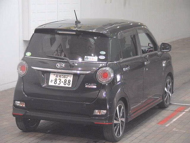 DAIHATSU CAST