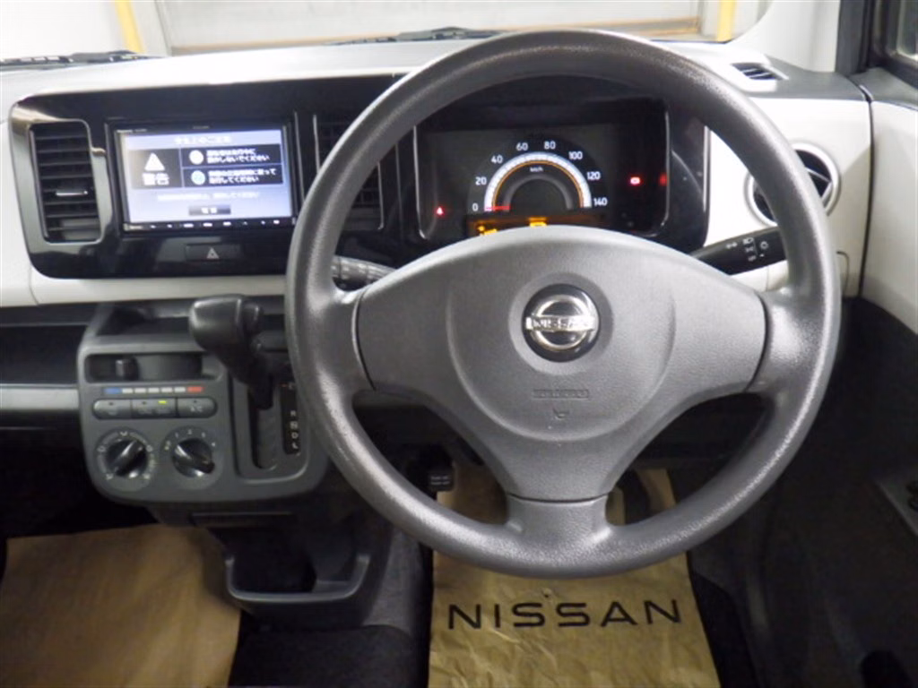 NISSAN MOCO