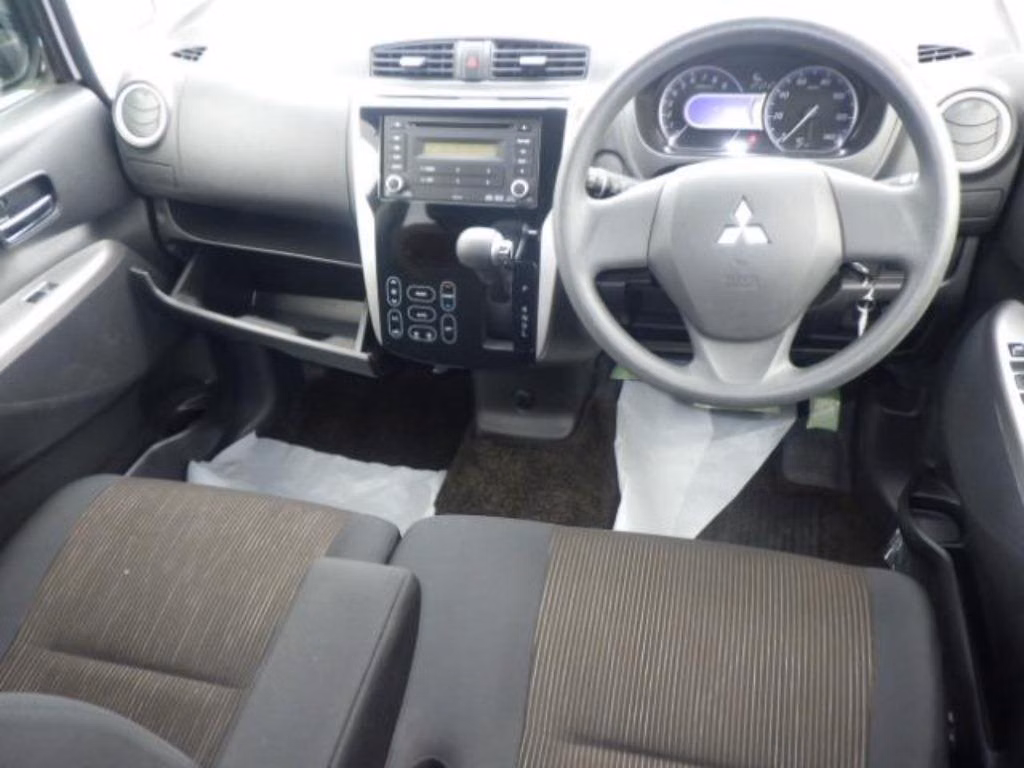 MITSUBISHI EK CUSTOM