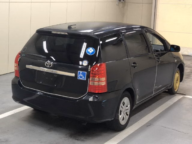 TOYOTA WISH