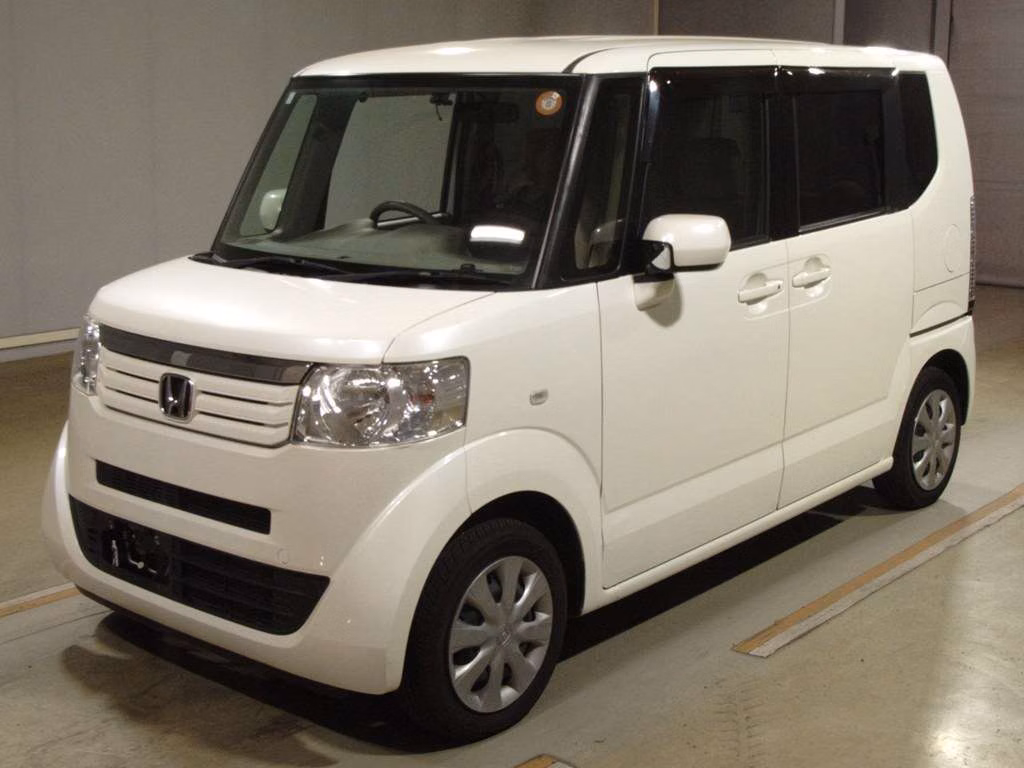 HONDA N-BOX