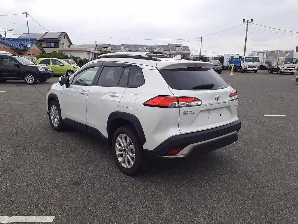 TOYOTA COROLLA CROSS