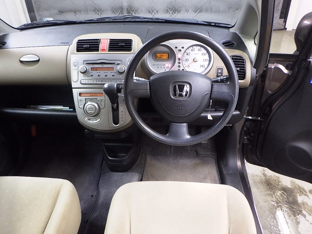 HONDA LIFE