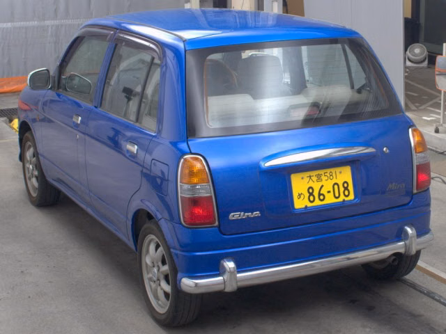 DAIHATSU MIRA GINO