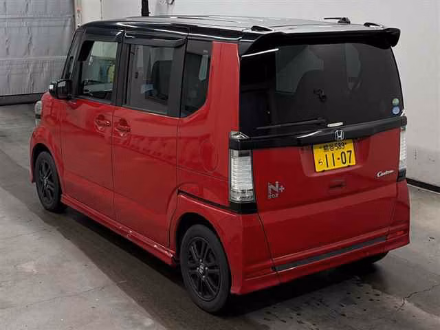 HONDA N-BOX