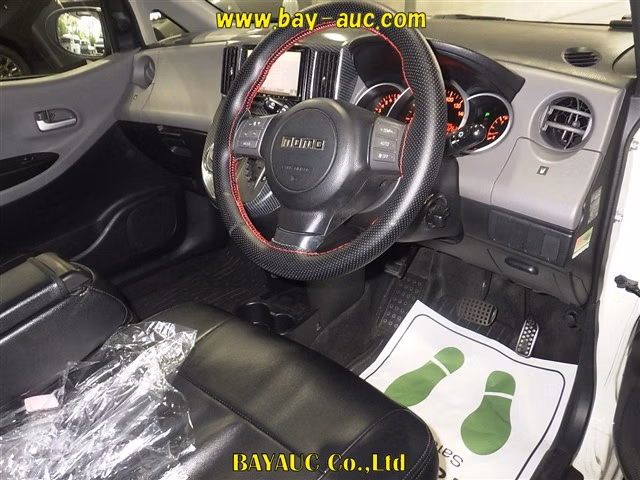 DAIHATSU SONICA