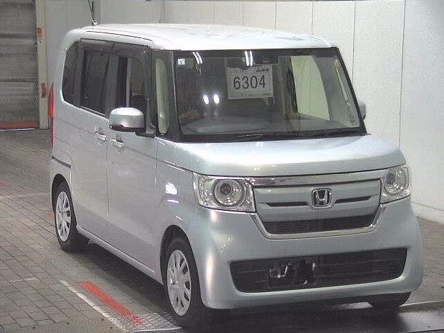 HONDA N-BOX