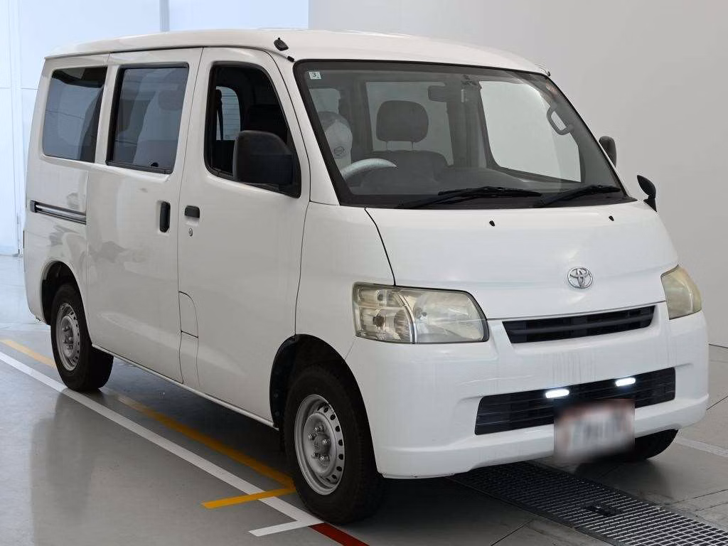TOYOTA LITE ACE