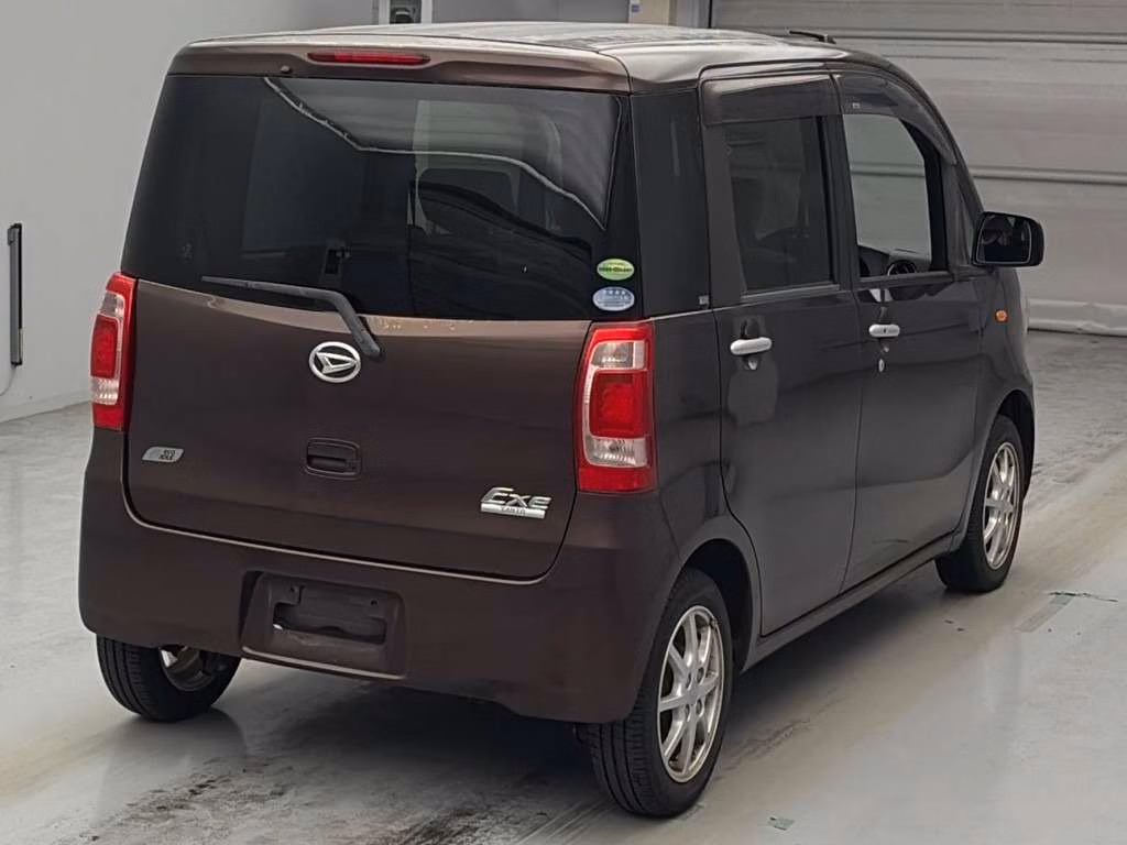 DAIHATSU TANTO EXE