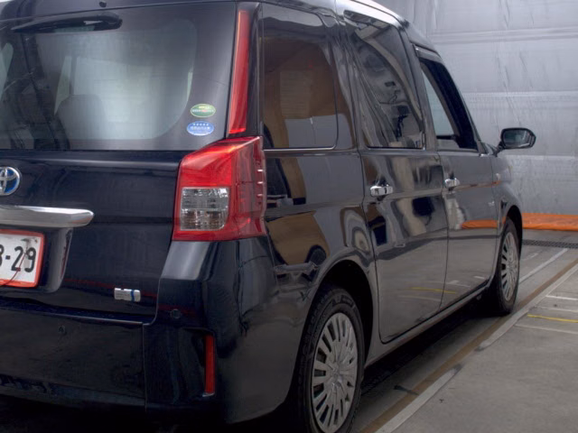 TOYOTA JPN TAXI