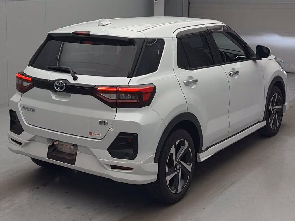 TOYOTA RAIZE