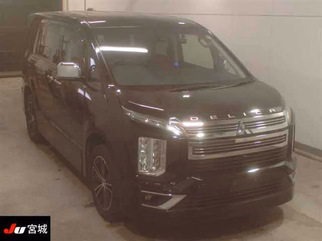 MITSUBISHI DELICA D:5