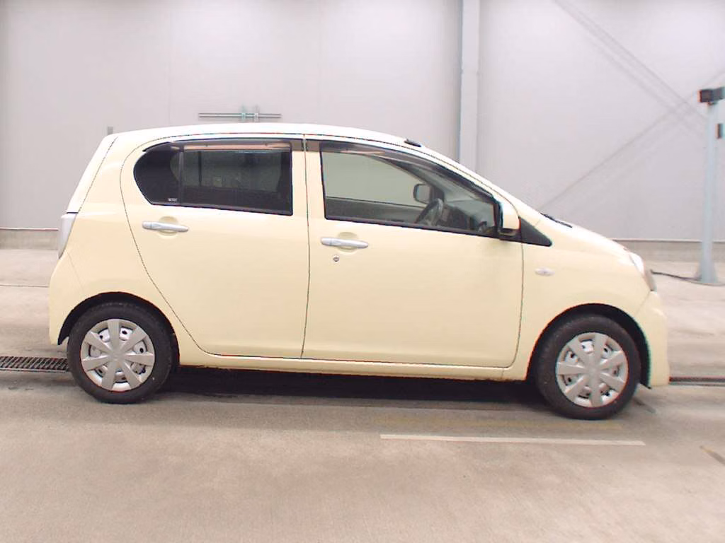 SUBARU PLEO PLUS