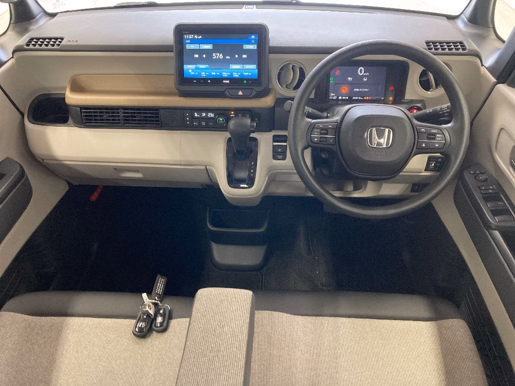 HONDA N-BOX