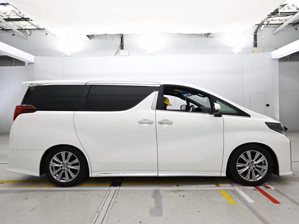 TOYOTA ALPHARD