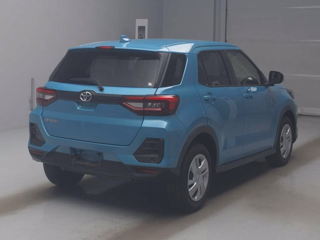 TOYOTA RAIZE
