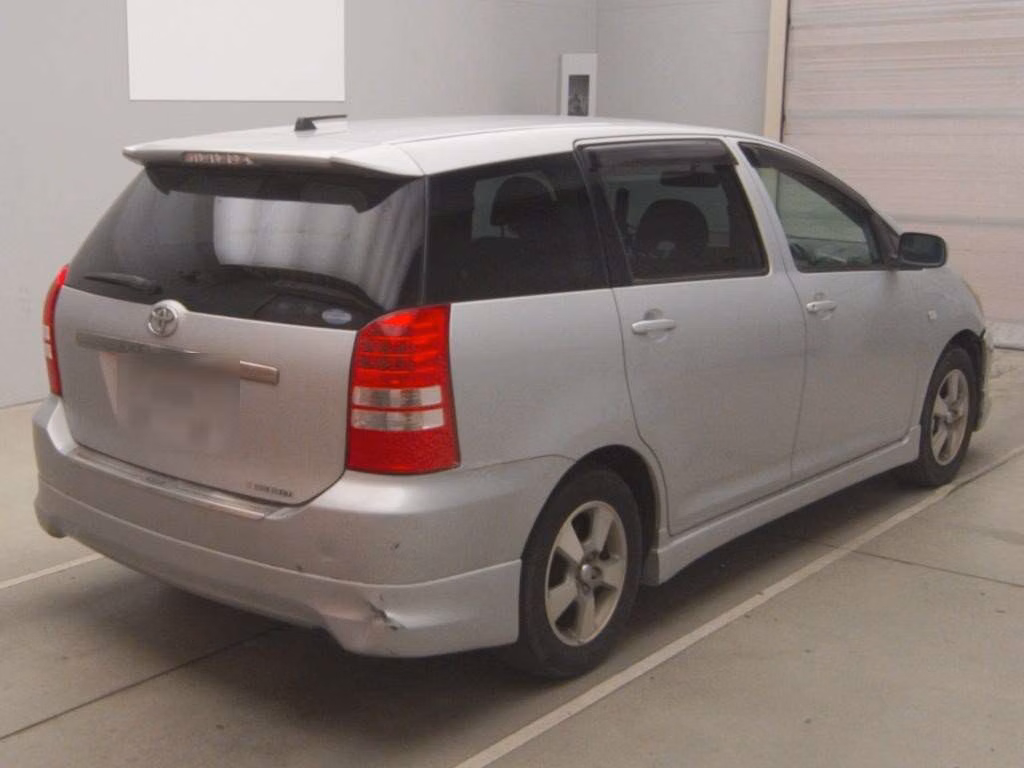 TOYOTA WISH