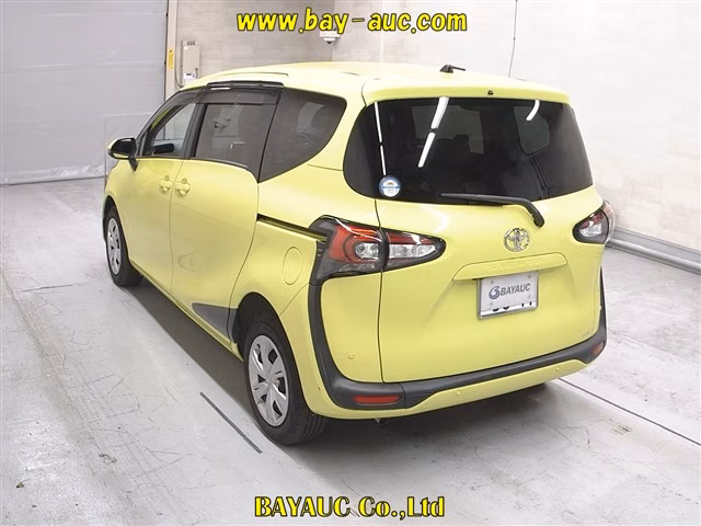 TOYOTA SIENTA