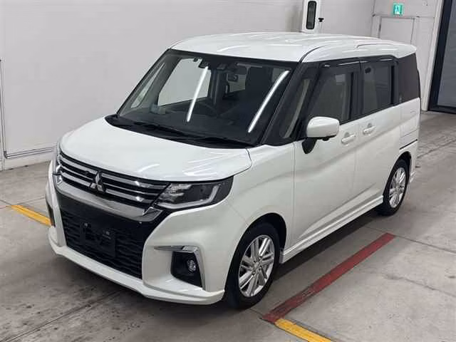 MITSUBISHI DELICA D:2