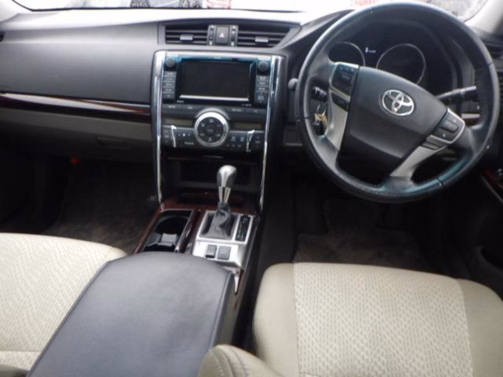 TOYOTA MARK X