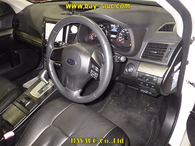 SUBARU LEGACY