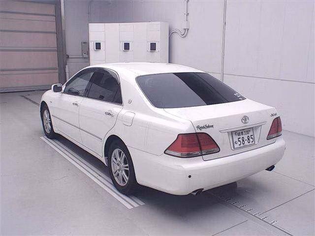 TOYOTA CROWN