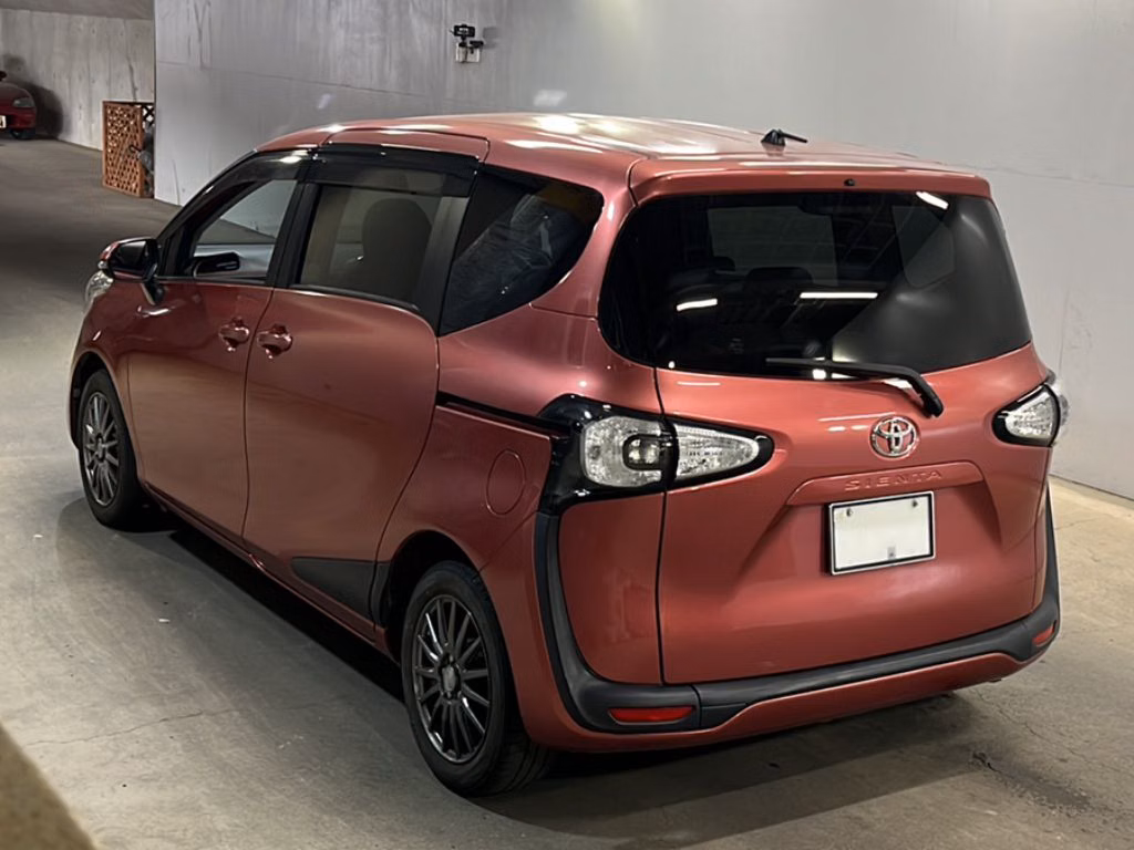 TOYOTA SIENTA