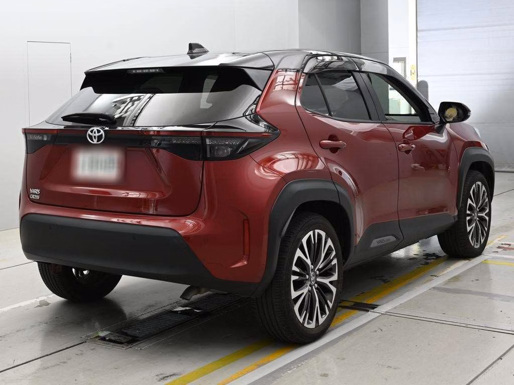TOYOTA YARIS CROSS