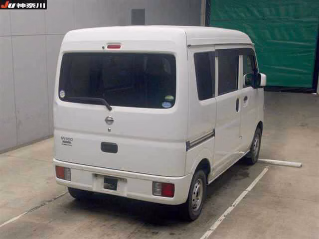 NISSAN NV100 CLIPPER