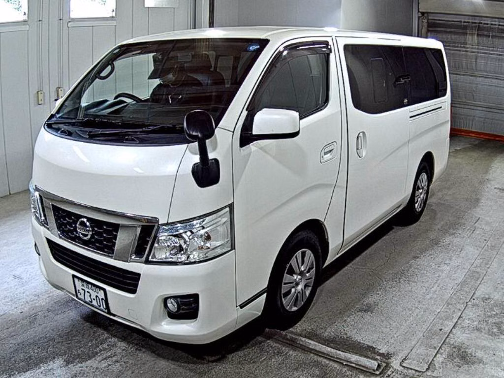 NISSAN NV350 CARAVAN