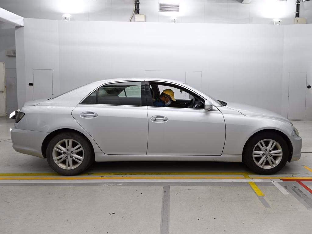 TOYOTA MARK X