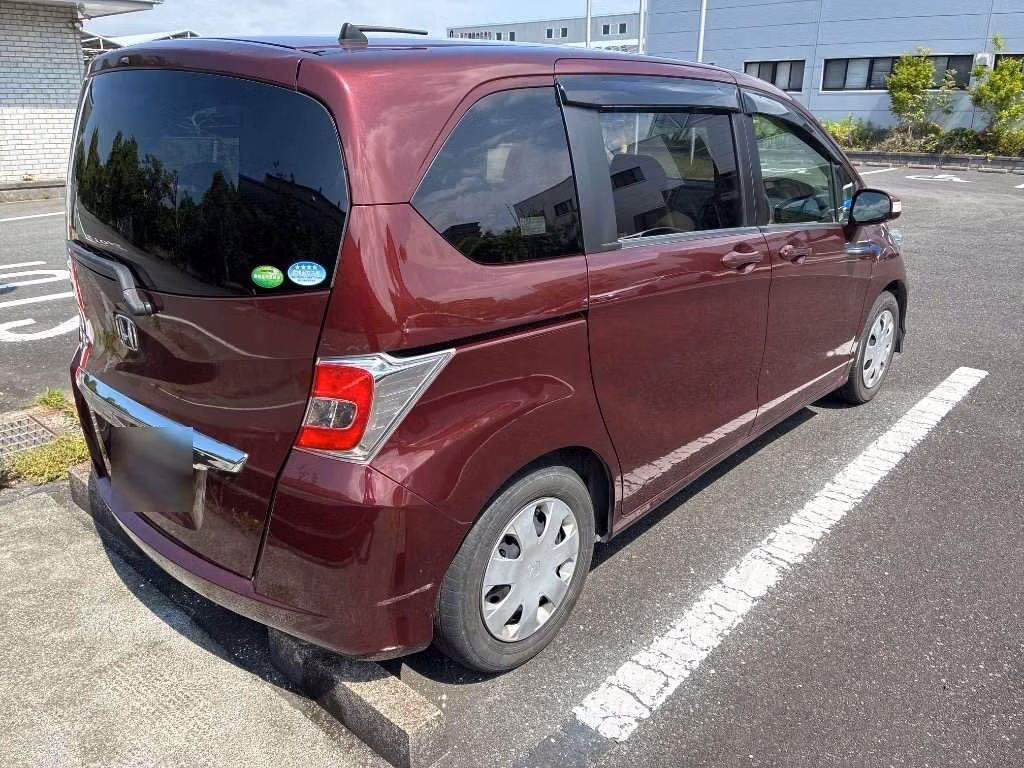 HONDA FREED