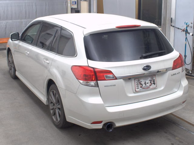 SUBARU LEGACY
