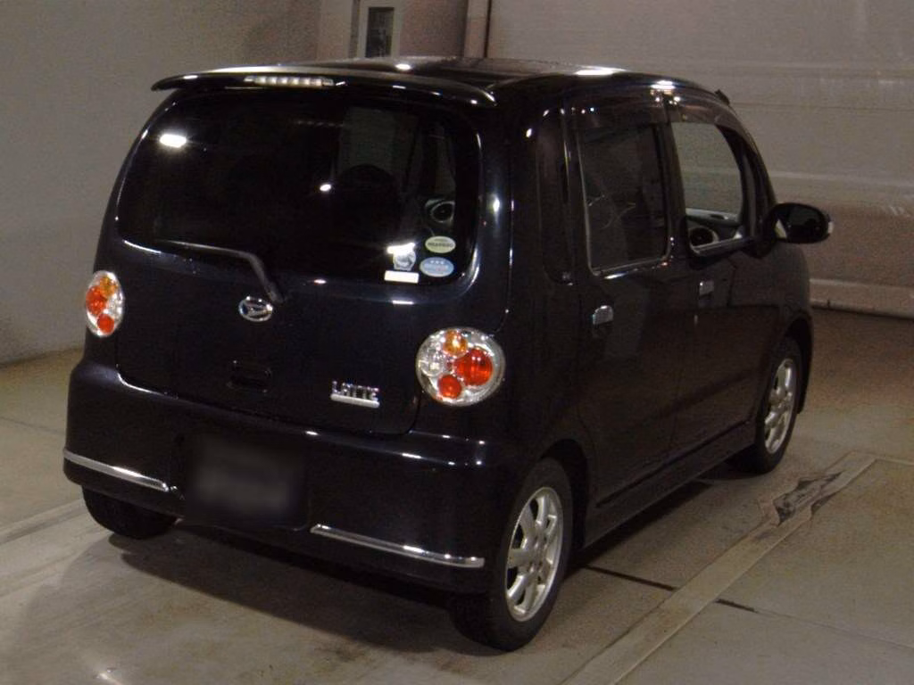 DAIHATSU MOVE LATTE