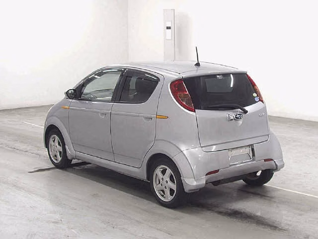SUBARU R2